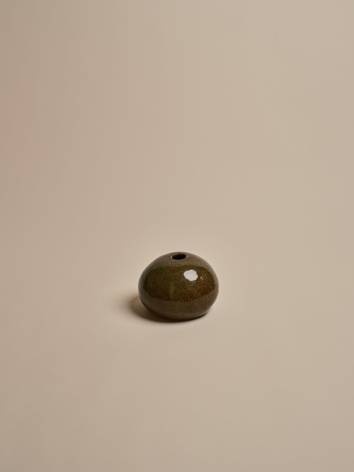 Moss Cobble Vase