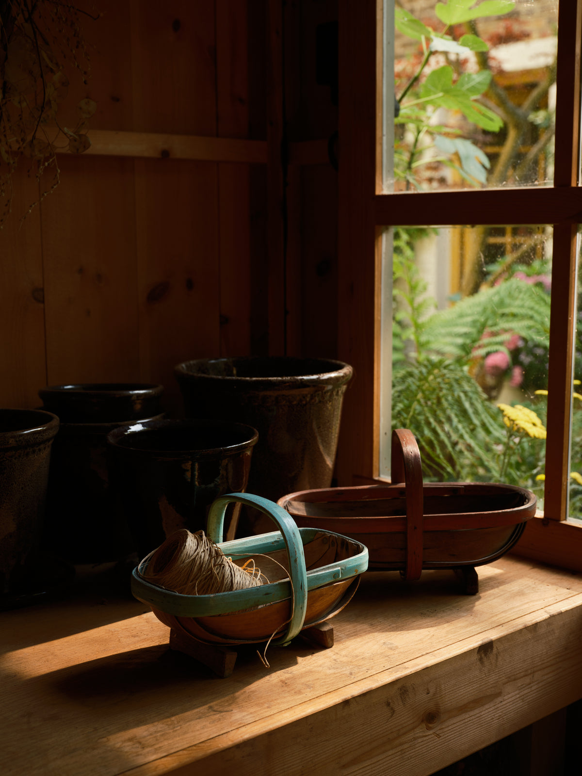 Vintage Wooden Trug Basket with Green Rim