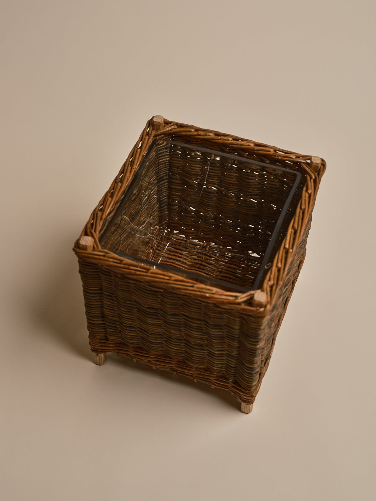 Wicker Cache Pot
